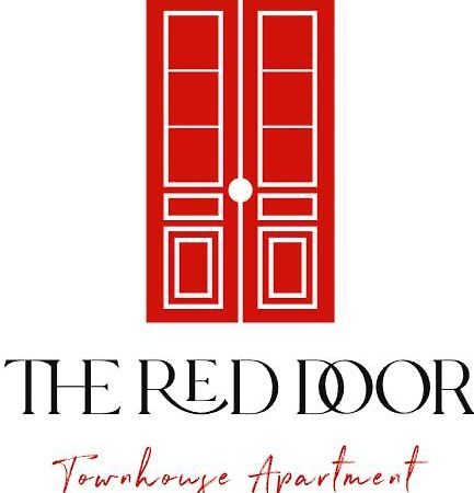 The Red Door Townhouse Apartment Ардара Екстер'єр фото